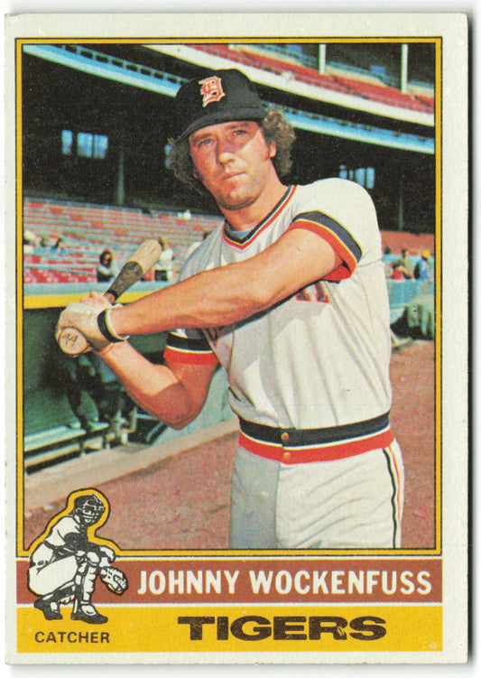 1976 Topps #013 Johnny Wockenfuss RC