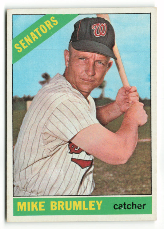 1966 Topps #29 Mike Brumley