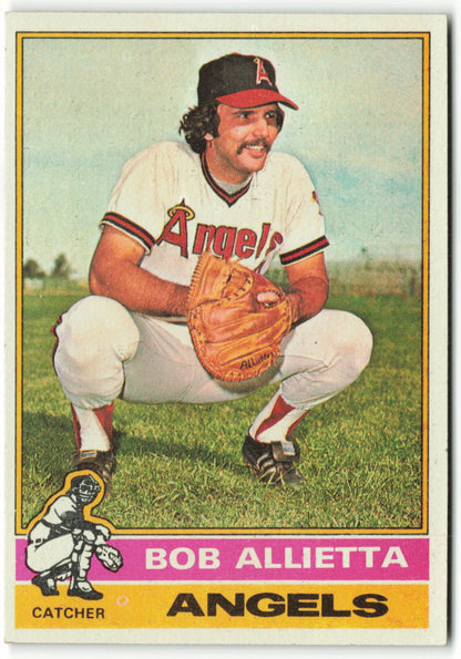 1976 Topps #623 Bob Allietta RC