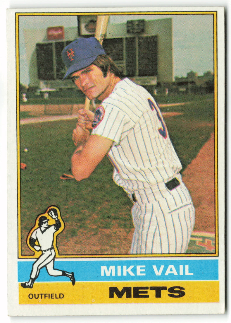 1976 Topps #655 Mike Vail RC