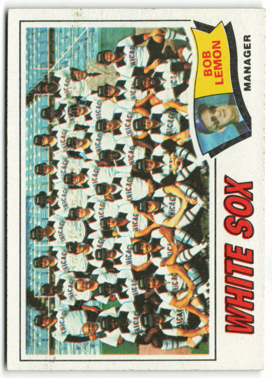 1977 Topps #418 Chicago White Sox / Bob Lemon Team Card, MGR