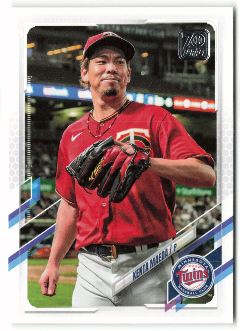 2021 Topps #104 Kenta Maeda