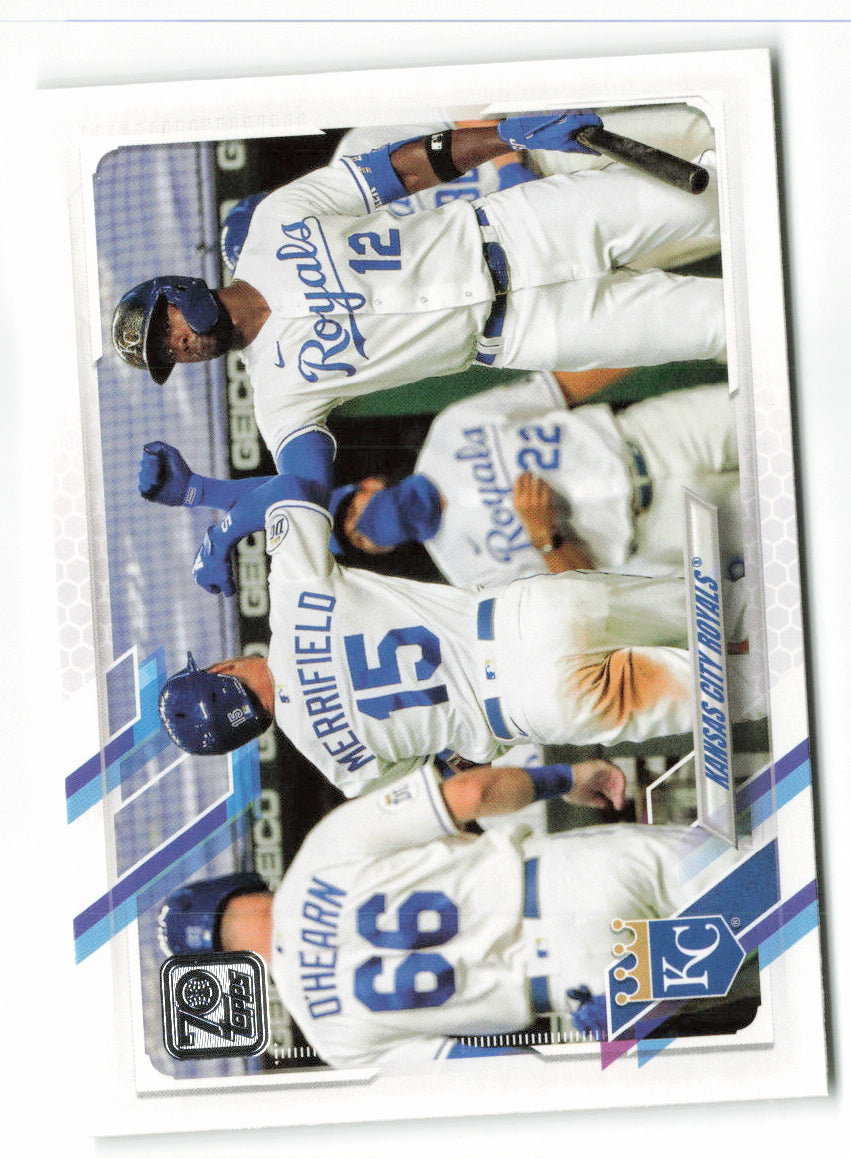 2021 Topps #608 Kansas City Royals Team Card